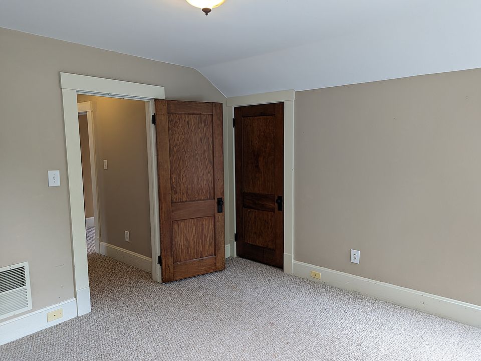 1st image of 1035 Quinby Ave