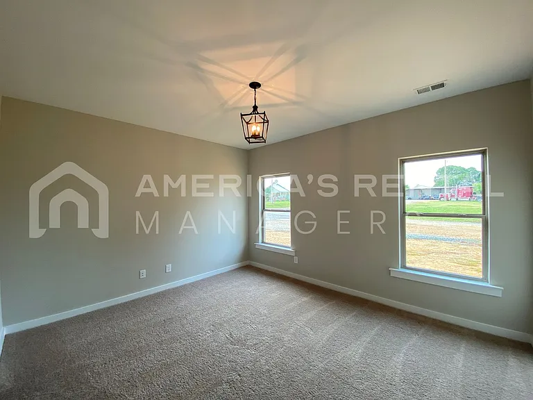 250 County Road 1701 — Photo 27