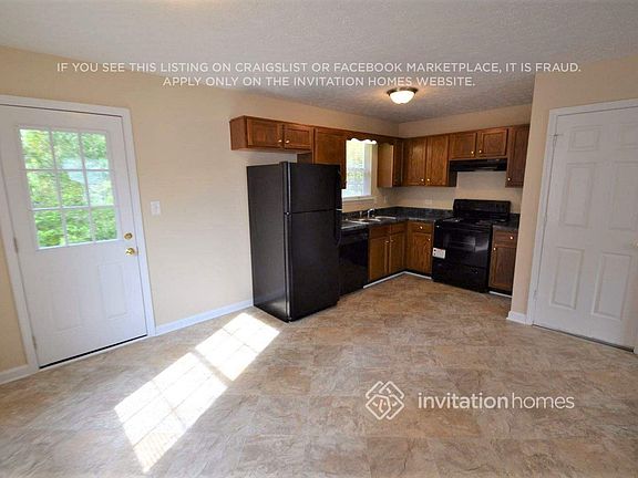 3rd image of 295 Rustin Dr