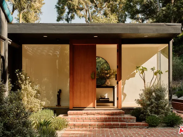 2645 Outpost Dr, Los Angeles, CA 90068