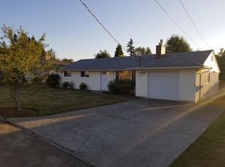 5608 Sunset Ln, Everett, WA 98203
