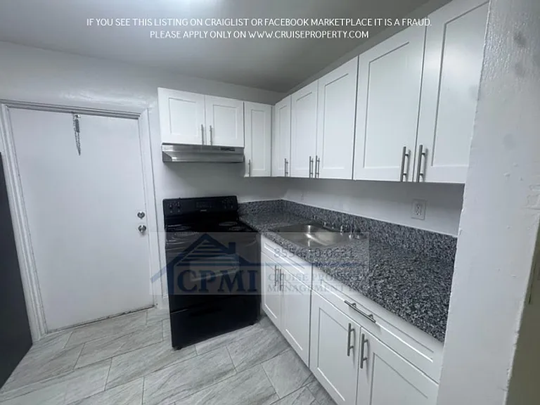 8430 NW 40th St Coral Springs, FL 33065 — Photo 14