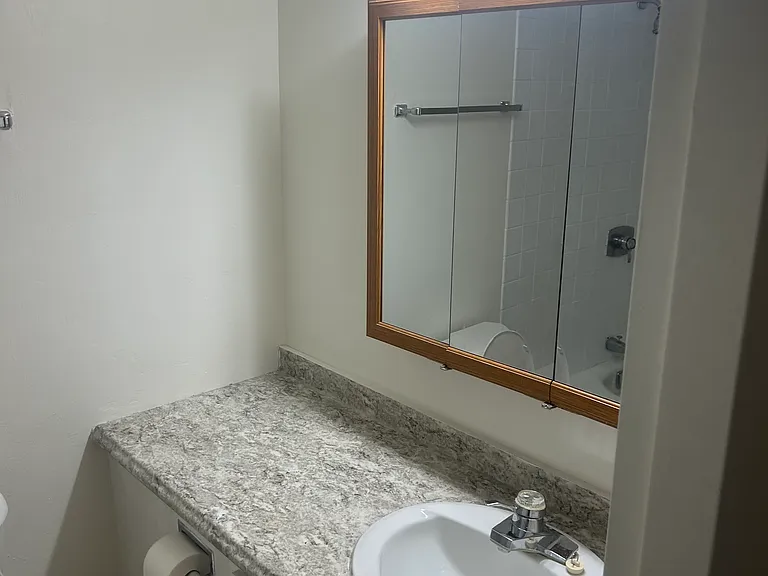 1030 N State St #14C — Photo 9