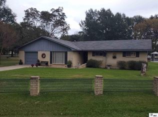 110 Vira St, Oak Grove, LA 71263