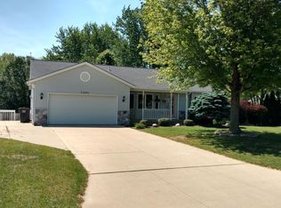 7355 Cherry Ave, Jenison, MI 49428