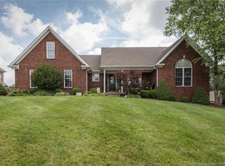 12302 Pinehurst Ct, Sellersburg, IN 47172