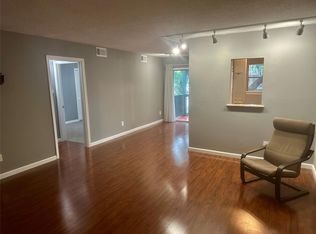 8245 Kingsbrook Rd APT 239, Houston, TX 77024
