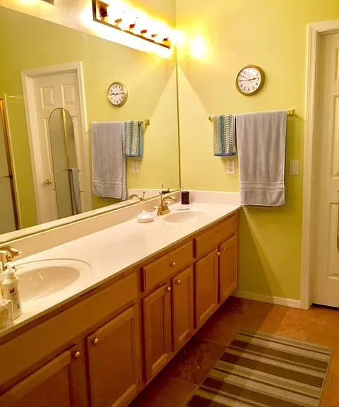 8374 W Oraibi Dr — Photo 13