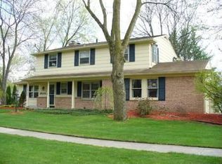 2016 Wyllys St, Midland, MI 48642