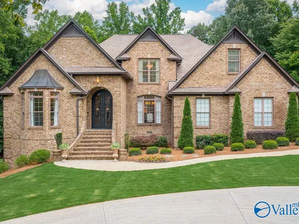 142 River Ridge Rd, Gadsden, AL 35901