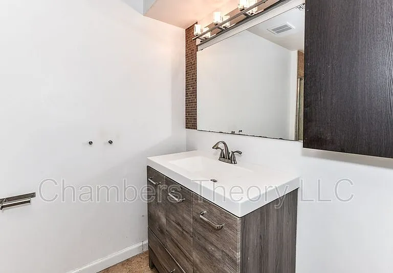 1750 T St NW #A — Photo 8