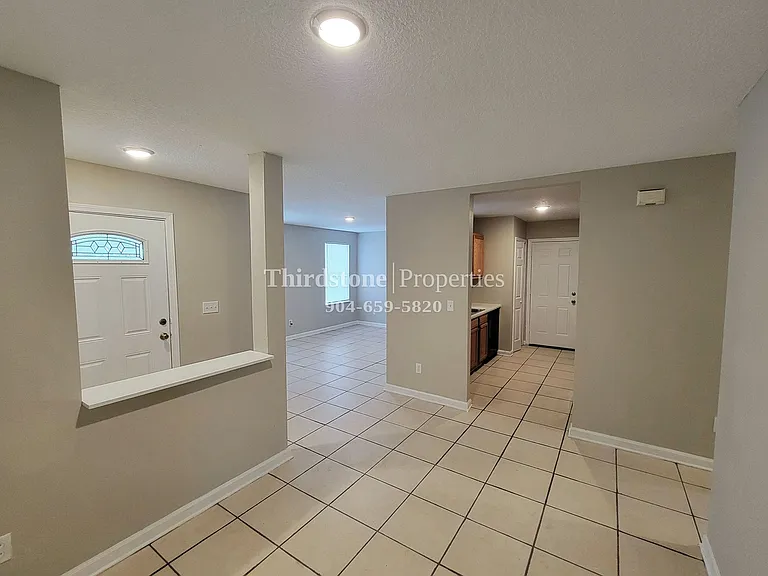 8642 2nd Ave — Photo 6