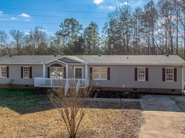 18 Silver Stirrup Ct, Travelers Rest, SC 29690