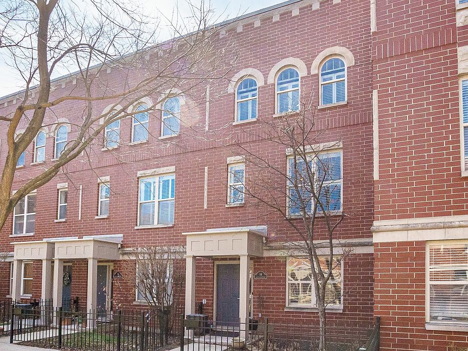 1st image of 4646 N Greenview Ave Unit 14
