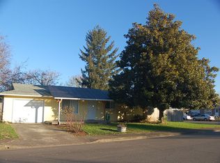 340 Gentle Ave E, Monmouth, OR 97361
