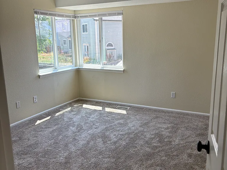 4267 S Argonne St — Photo 12