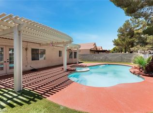 9028 Cypress Point Way, Las Vegas, NV 89117