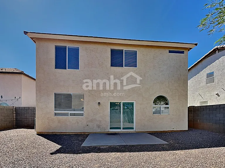 2653 S 89th Dr — Photo 16