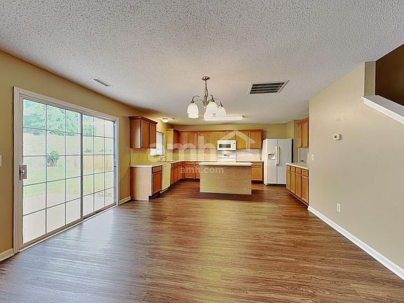 4th image of 338 Averasboro Dr