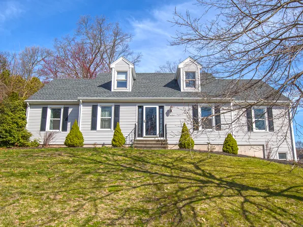 4 Tinker Drive, Windsor Locks, CT 06096