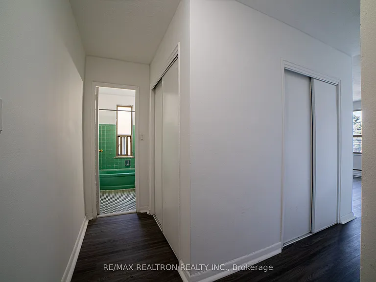2361 Lake Shore Blvd W #301 — Photo 10