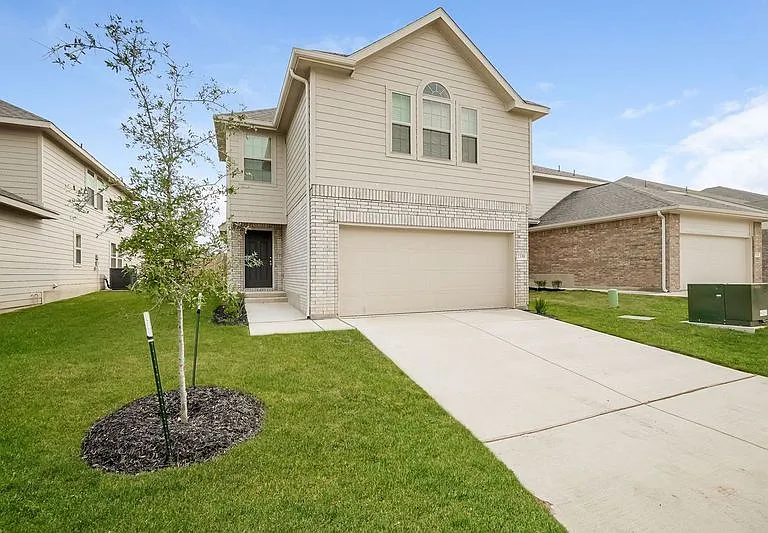 2339 Applewhite Mdw — Photo 1