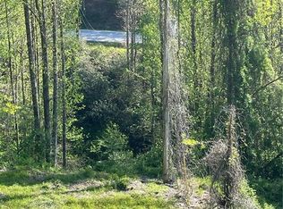 1010 Windy Hollow Dr, Brevard, NC 28712
