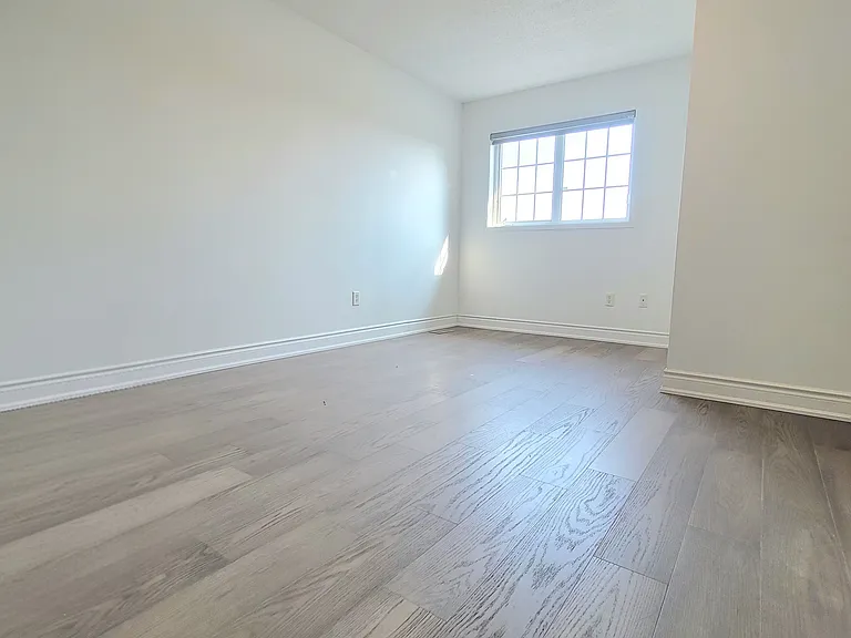 24 Hayloft Ct #UPPER — Photo 21