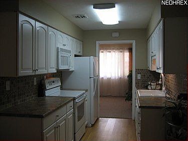 4th image of 25320 Country Club Blvd #7-15