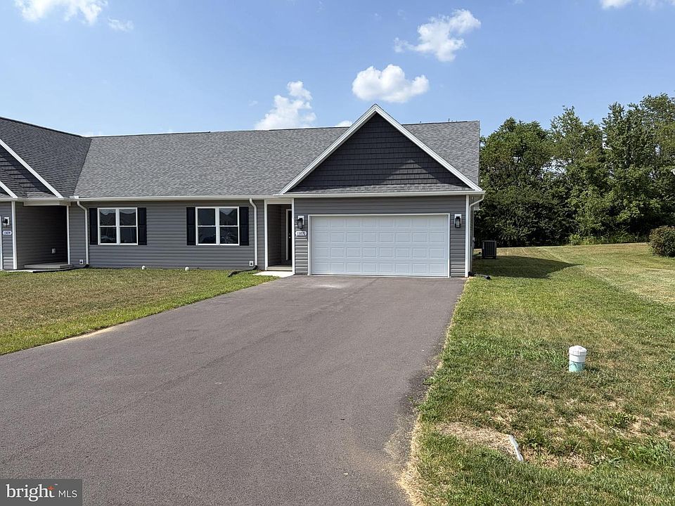 2nd image of 13876 Patriot Way