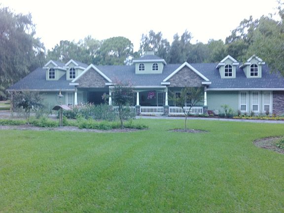 2nd image of 1662 Glen Ethel Ln