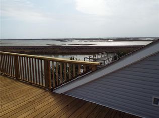 420 Ling St, Bayou Vista, TX 77563