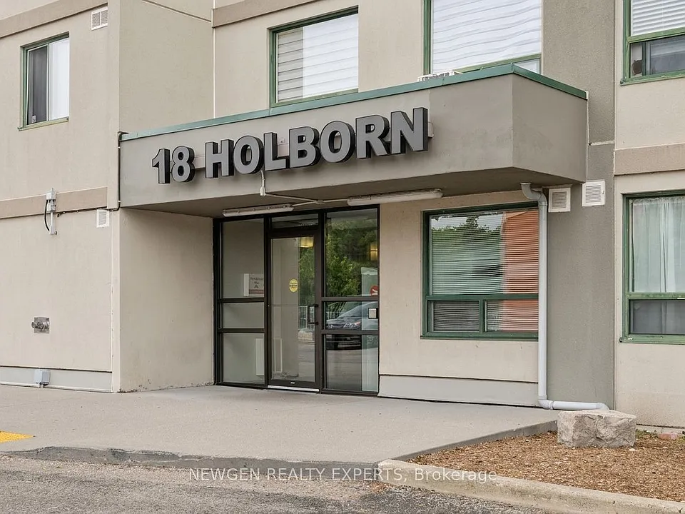18 Holborn Ct #405