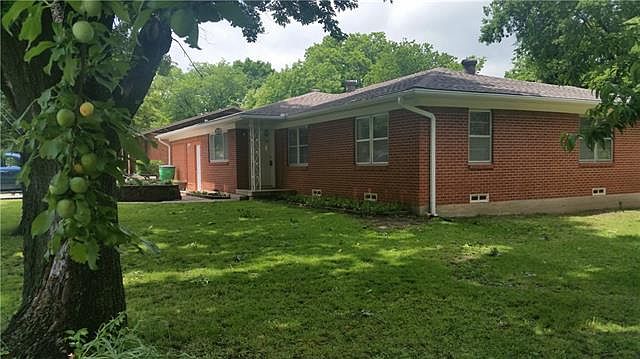 1st image of 209 W Garnett St