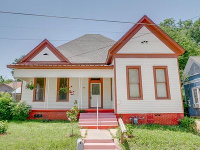 707 N John St, Palestine, TX, 75801
