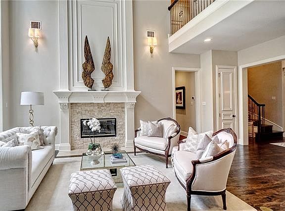 3rd image of 1002 Ashlawn Dr