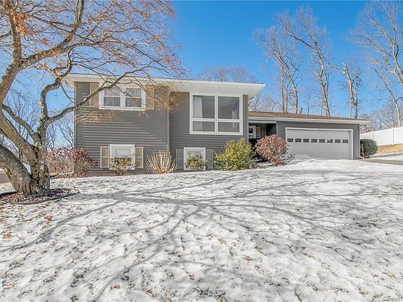 2nd image of 68 Berkshire Dr