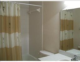 5th image of 2401 8th St Unit 6