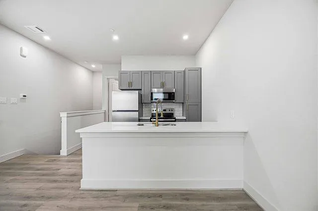 4612 Indie Heights Ln #B — Photo 3