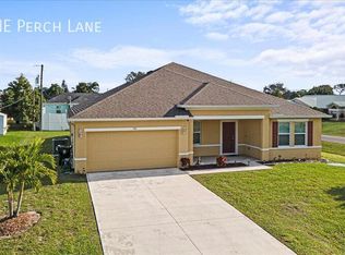 701 NE Perch Ln, Port Saint Lucie, FL 34983