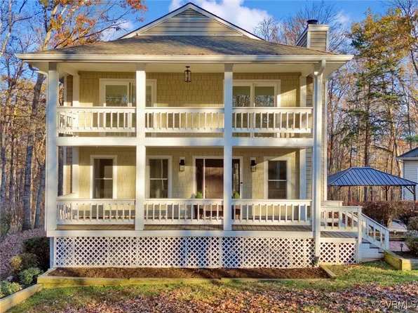 2685 Milton Hills Dr, Charlottesville, VA 22902