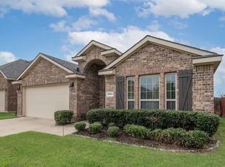 1324 Cheyenne Dr, Aubrey, TX 76227