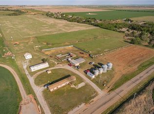 9925 N 2410th Rd, Weatherford, OK 73096