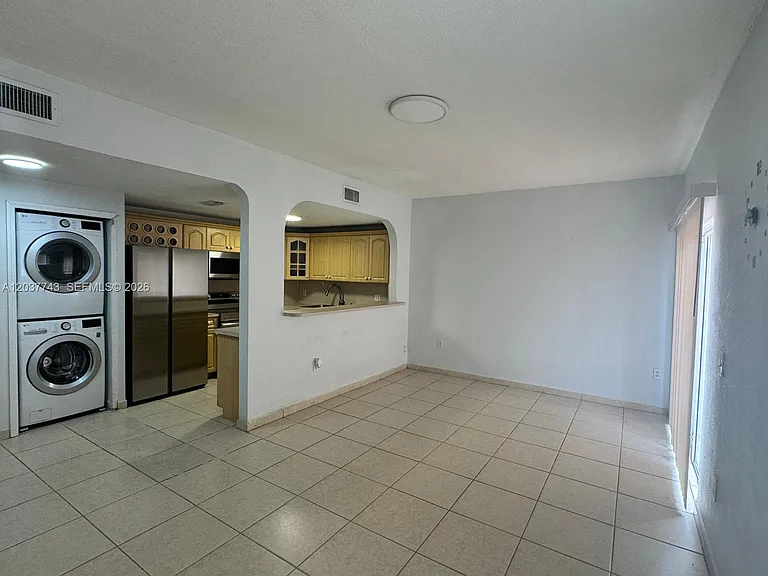 7502 NW 175th St #7502 — Photo 10