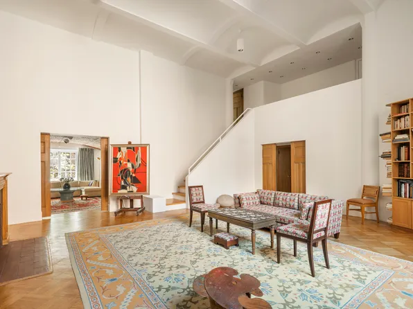 27 West 67th Street image 8 of 15