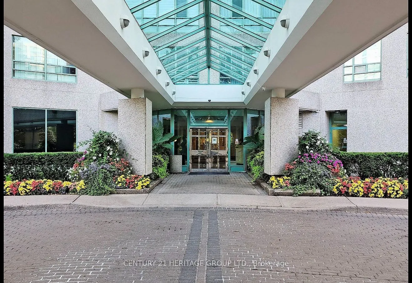 3 bed, $3,500 — Photo 1