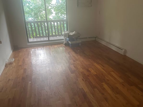37 Odell Ave APT 3D