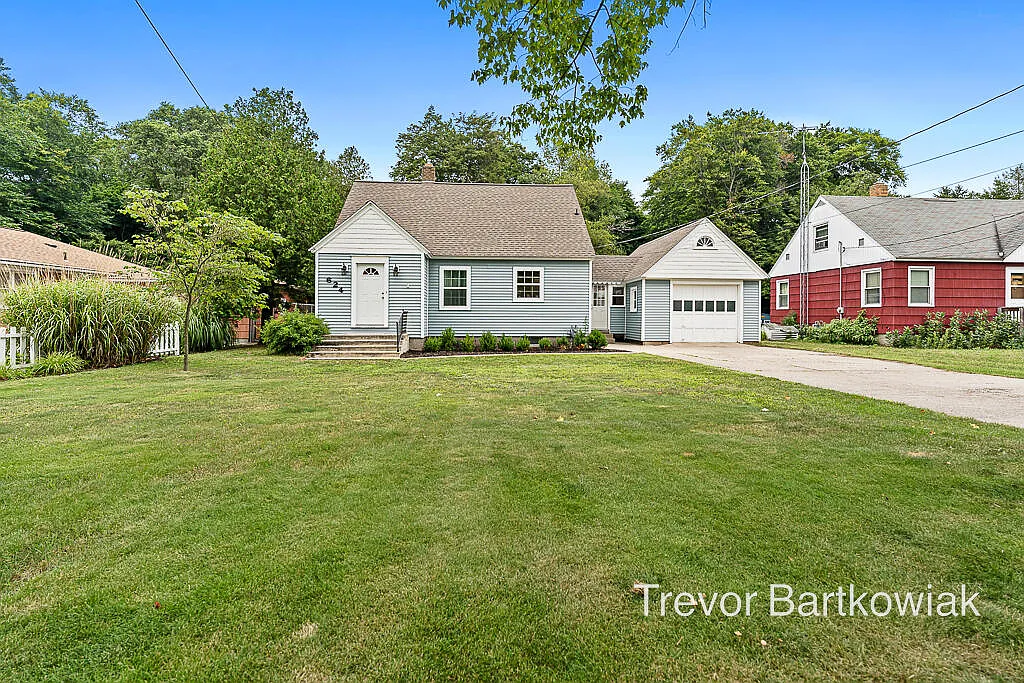 624 Aue Rd photo 1
