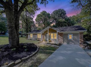 201 Amy Dr, Huntsville, AL 35811