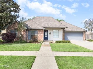 414 Mill Pond Dr, Youngsville, LA 70592